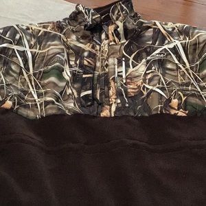 Men’s Drake pullover